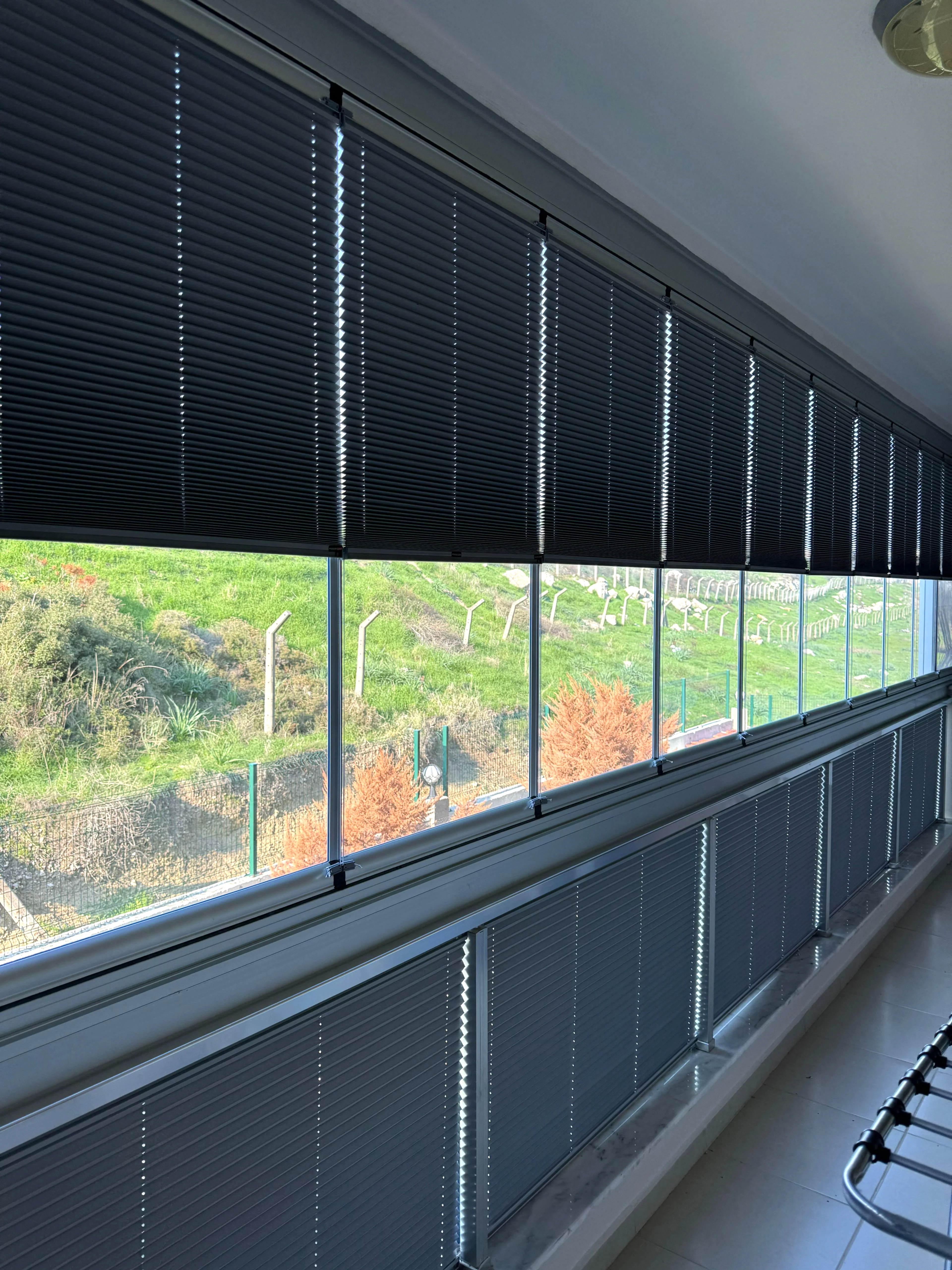 Cam Balkon İçin Güneş Kırıcı Plise Perde