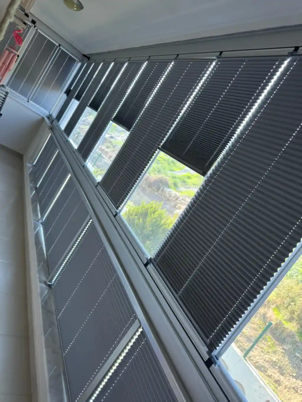 Cam Balkon İçin Güneş Kırıcı Plise Perde