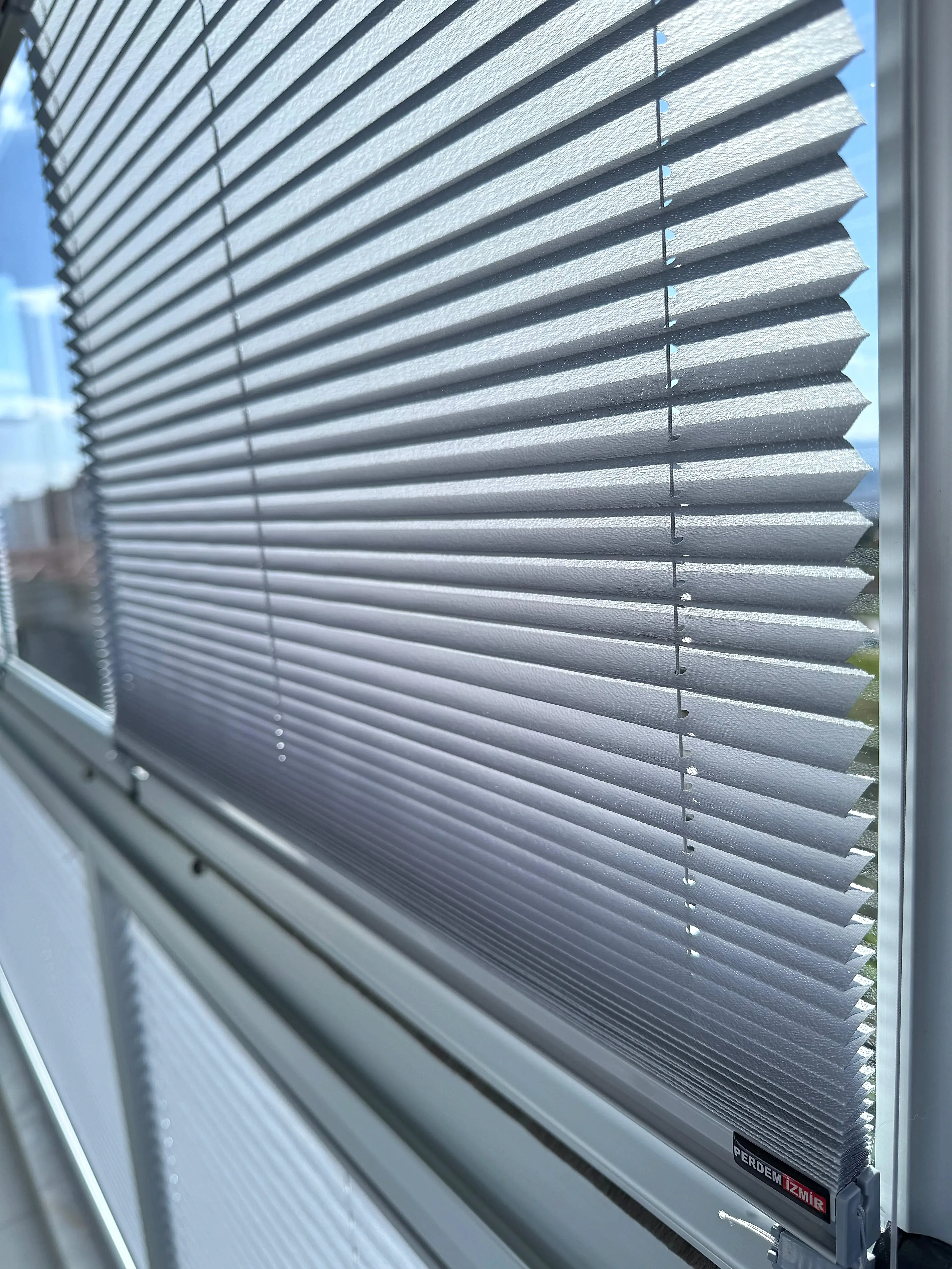 Cam Balkon İçin Güneş Kırıcı Plise Perde