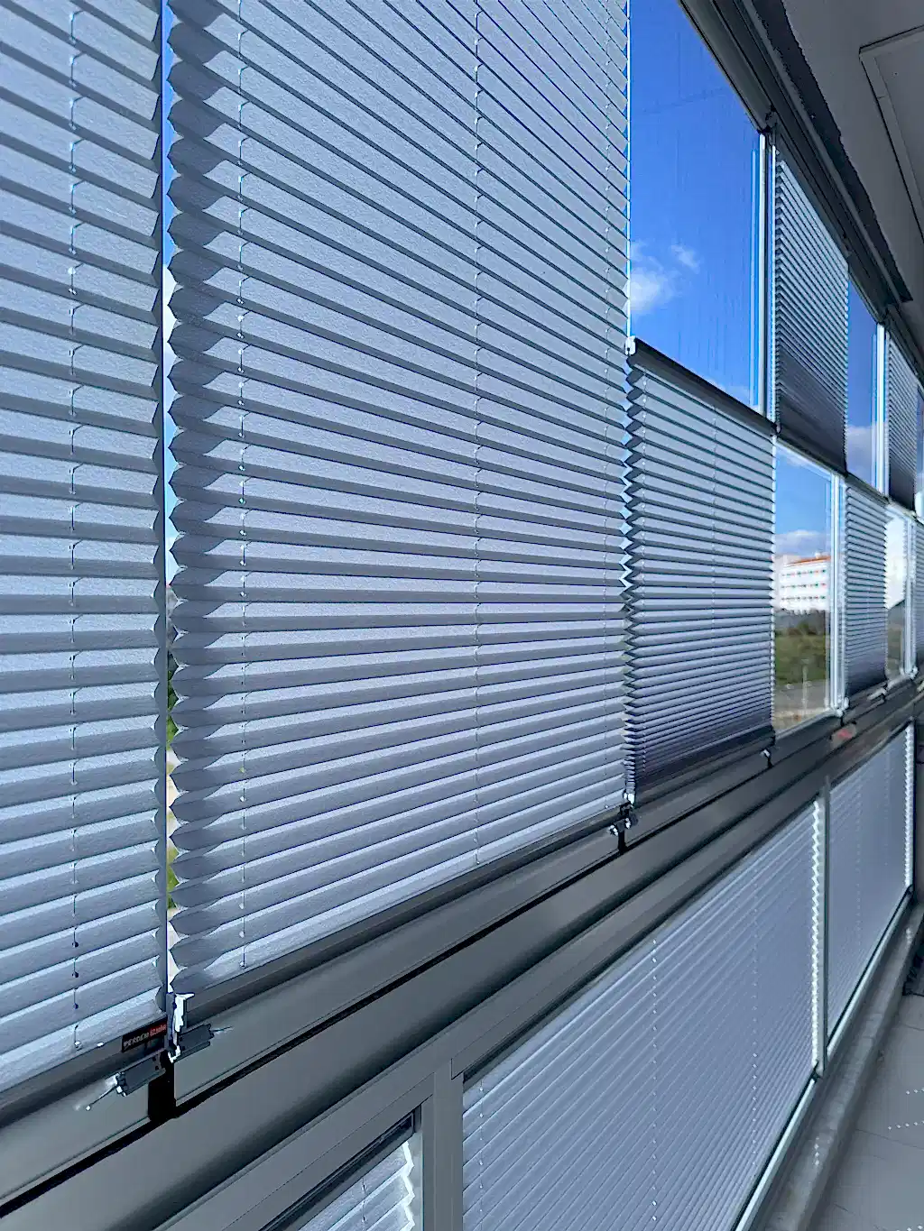 Cam Balkon İçin Güneş Kırıcı Plise Perde