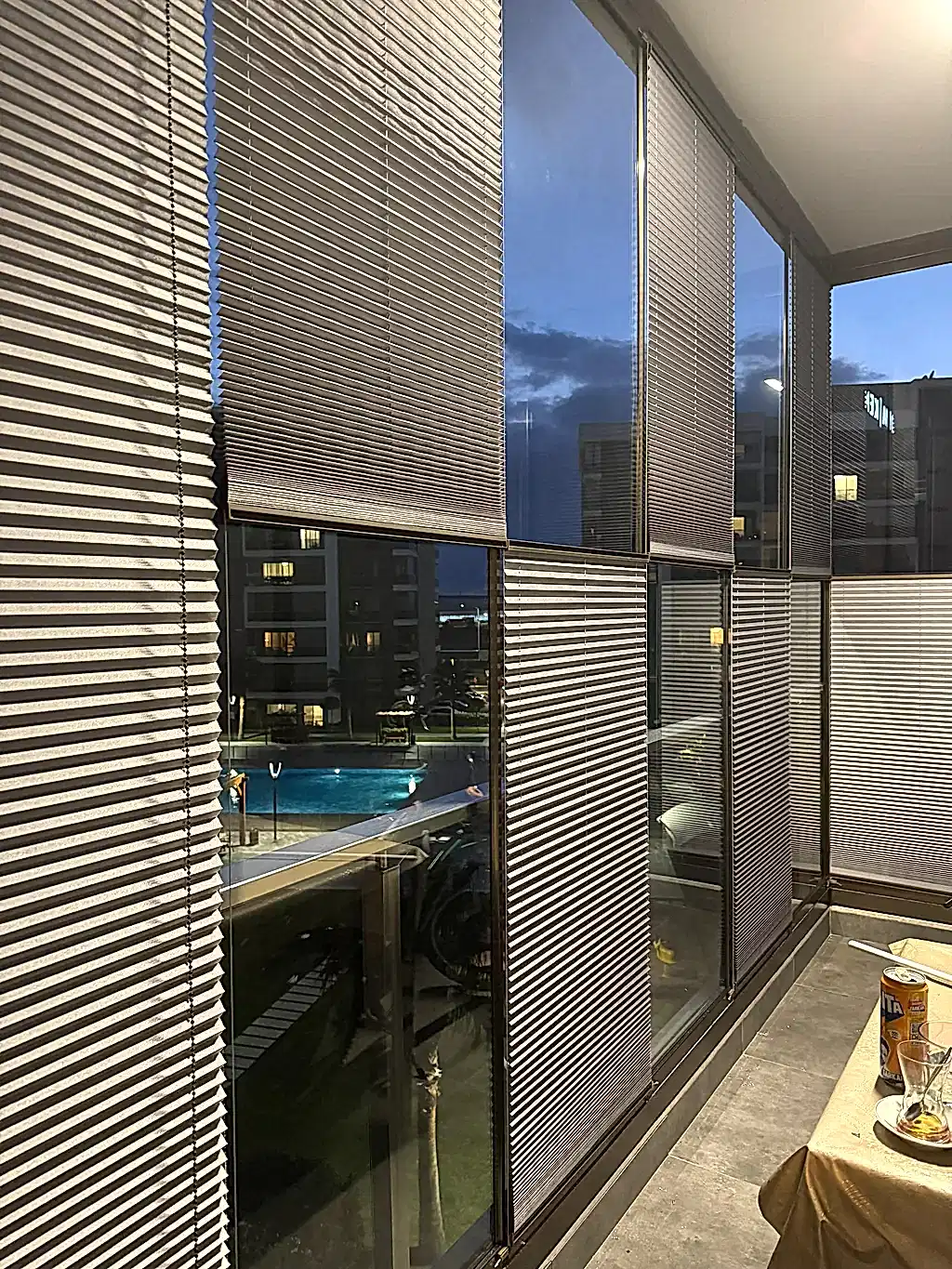 Cam Balkon İçin Güneş Kırıcı Plise Perde