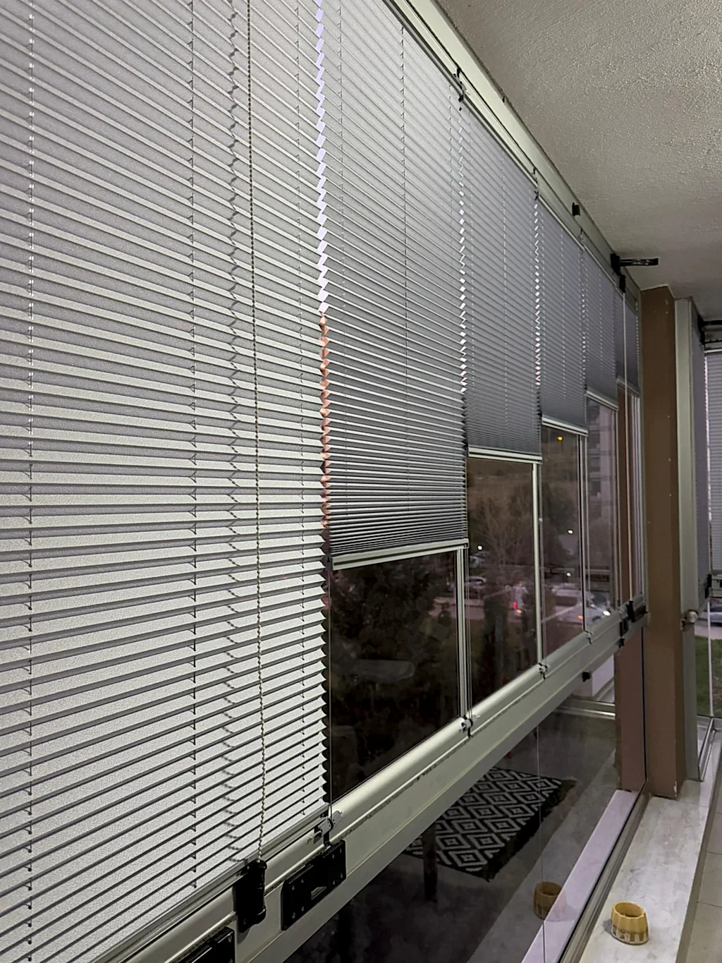 Cam Balkon İçin Güneş Kırıcı Plise Perde