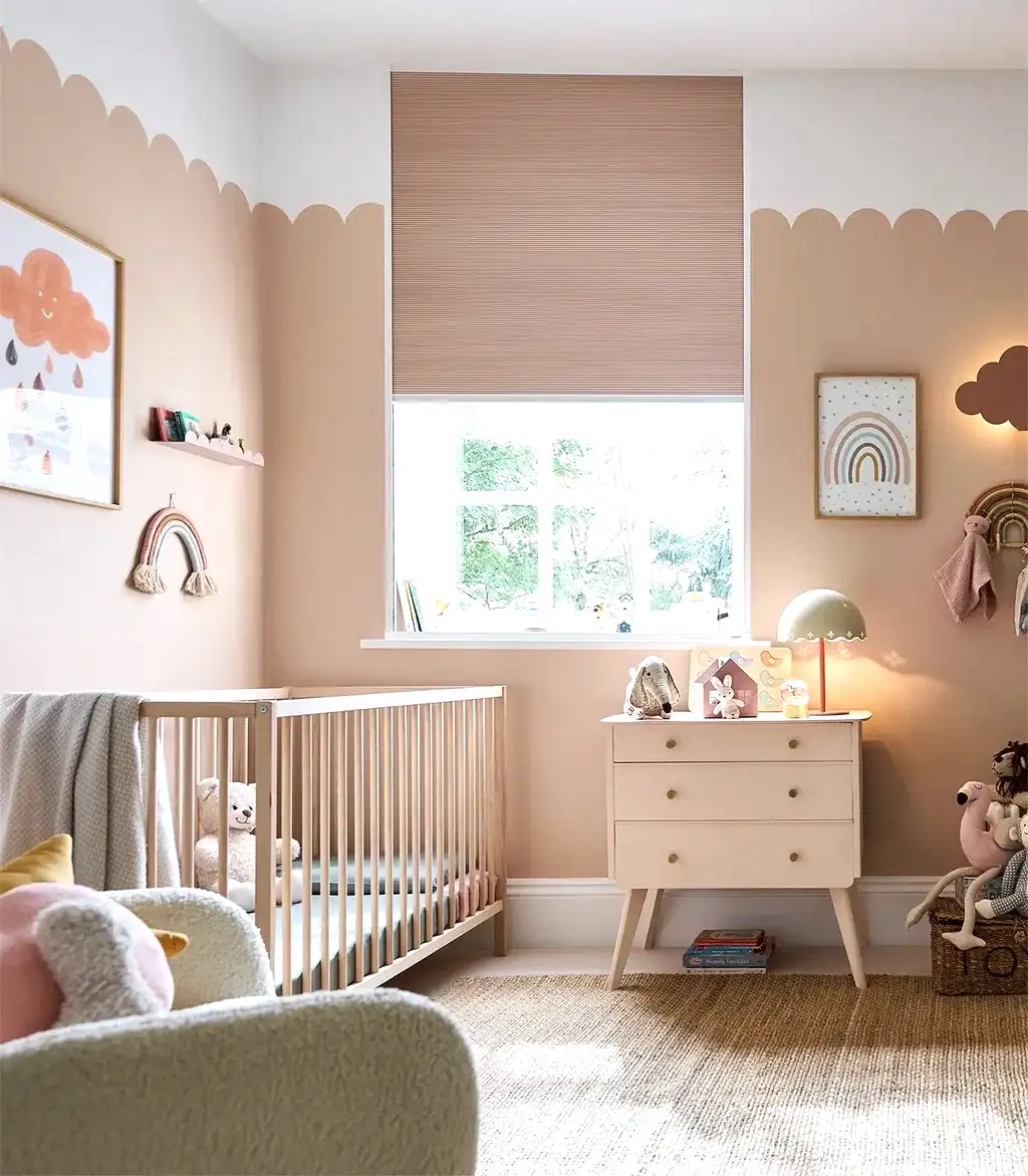 Çocuk Odası İçin Plise Perde – Renkli, Güvenli ve Kolay Kullanım